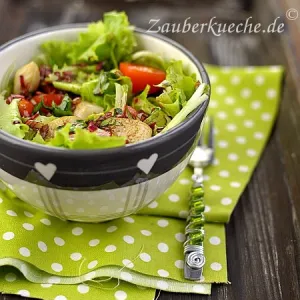 Spargelsalat mit Tomaten