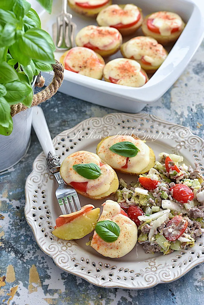 Gebackene Tomaten-Mozzarella-Kartoffeln