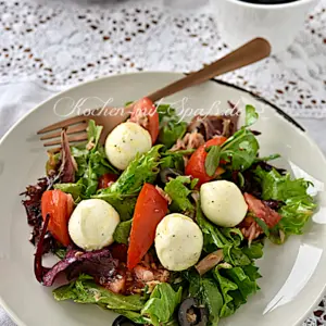 Italienischer Thunfisch-Mozzarella-Salat