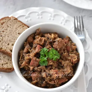 Bigos (polnischer Krauteintopf)