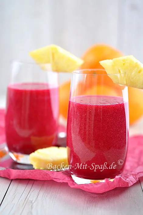 Rote Bete- Ananas Smoothie