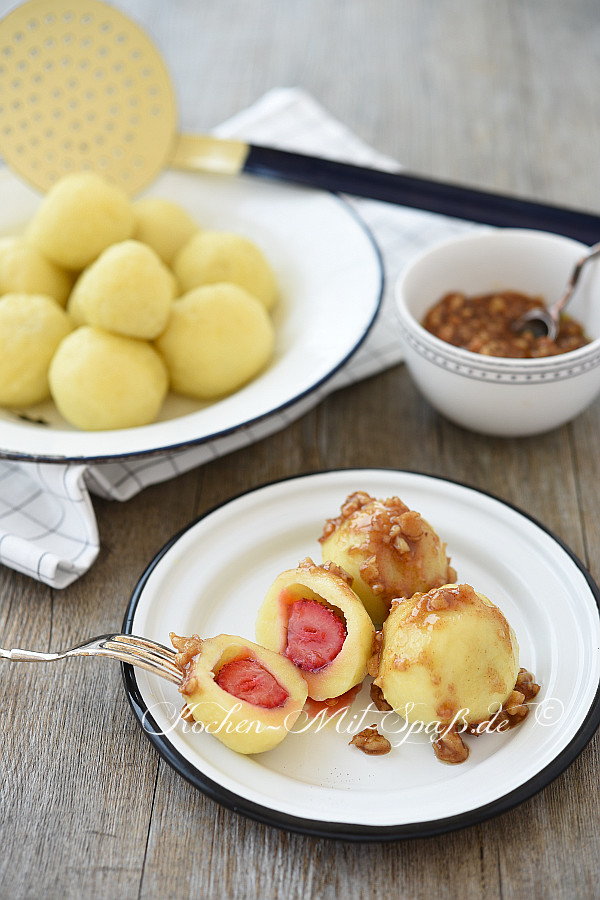 Glutenfreie Erdbeerknödel Glutenfreie Erdbeerknödel