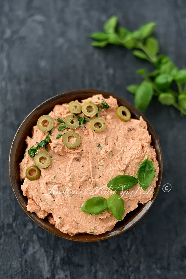 Feta- Tomaten- Aufstrich