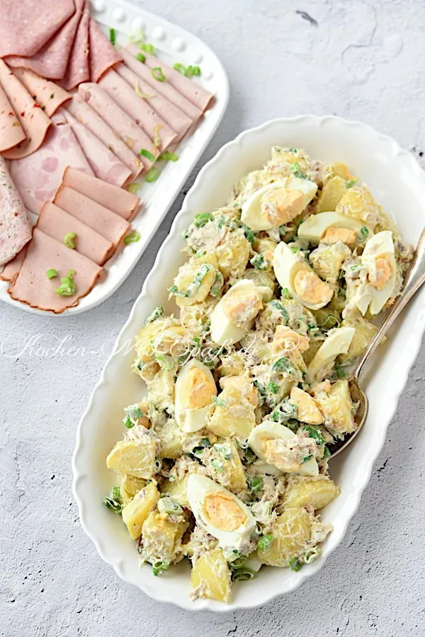 Kartoffelsalat mit geräucherter Makrele