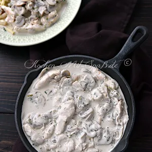 Hähnchengeschnetzeltes mit Champignon-Mascarpone-Sauce