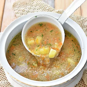 Krupnik- polnische Graupensuppe