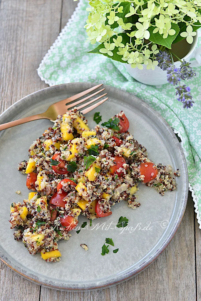 Mango-Quinoa-Salat