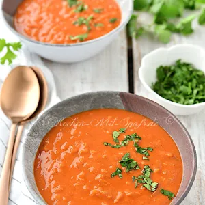 Rote Linsensuppe mit Kokosmilch