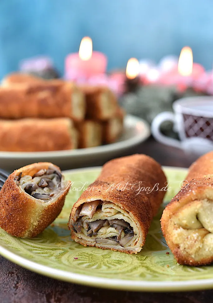 Panierte Pfannkuchen mit Champignons