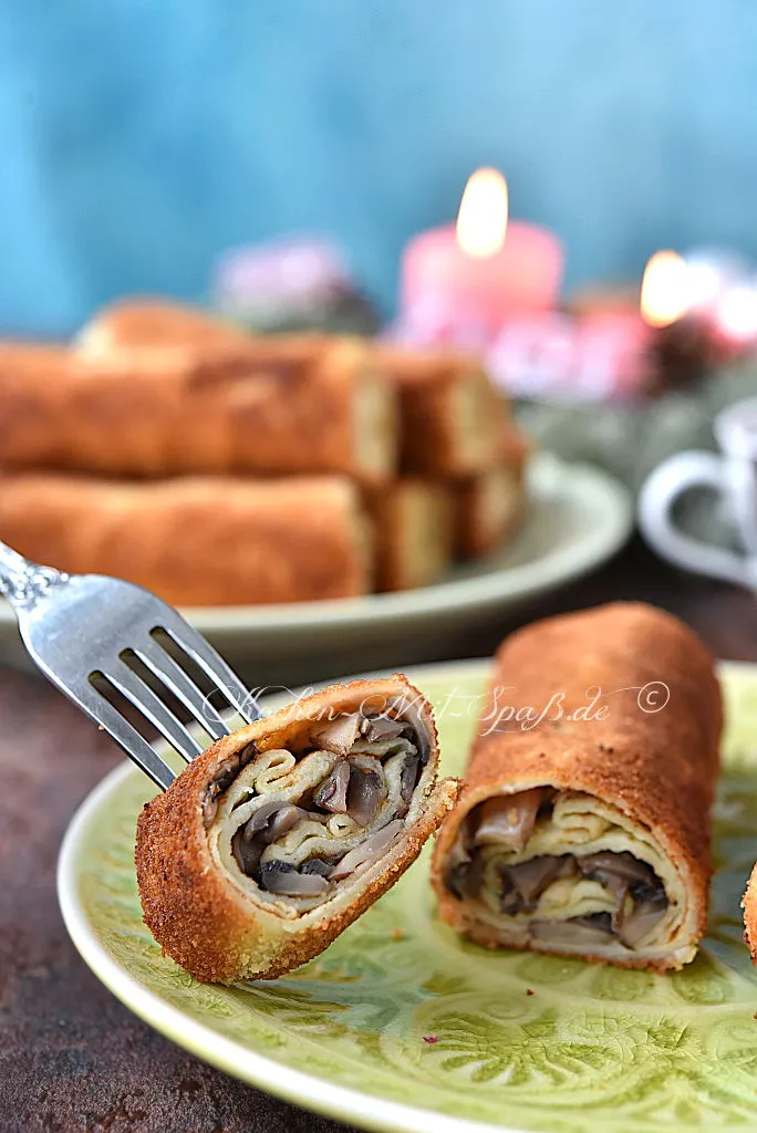 Panierte Pfannkuchen mit Champignons